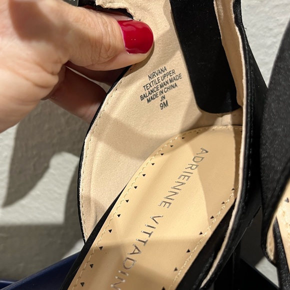Adrienne Vittadini "Nirvana" Ankle Strap Black Jeweled Women Formal Heels Sz 9 - Picture 9 of 15